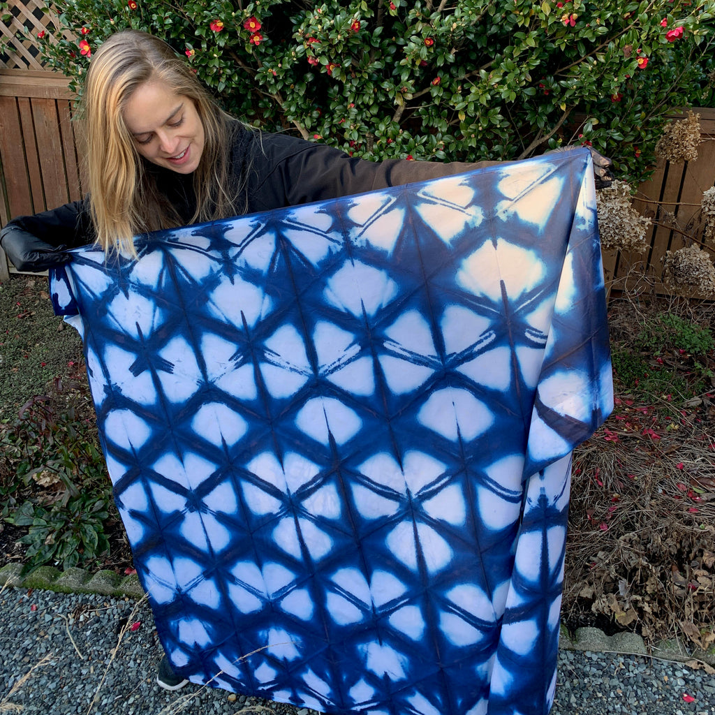 tie dye with indigo- shibori pattern